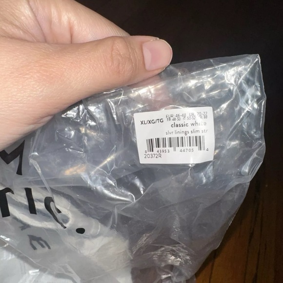 NWT Spanx On-The-Go Ankle Slim Straight Pant With Silver Lining Technology XL - Picture 5 of 5